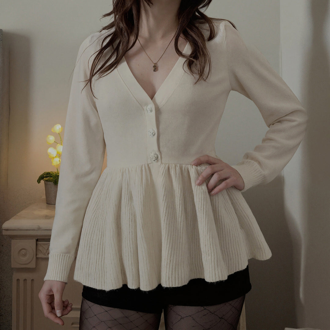 Women's long-sleeve top with empire waist, delicate button placket and lace trim Mune Fashion