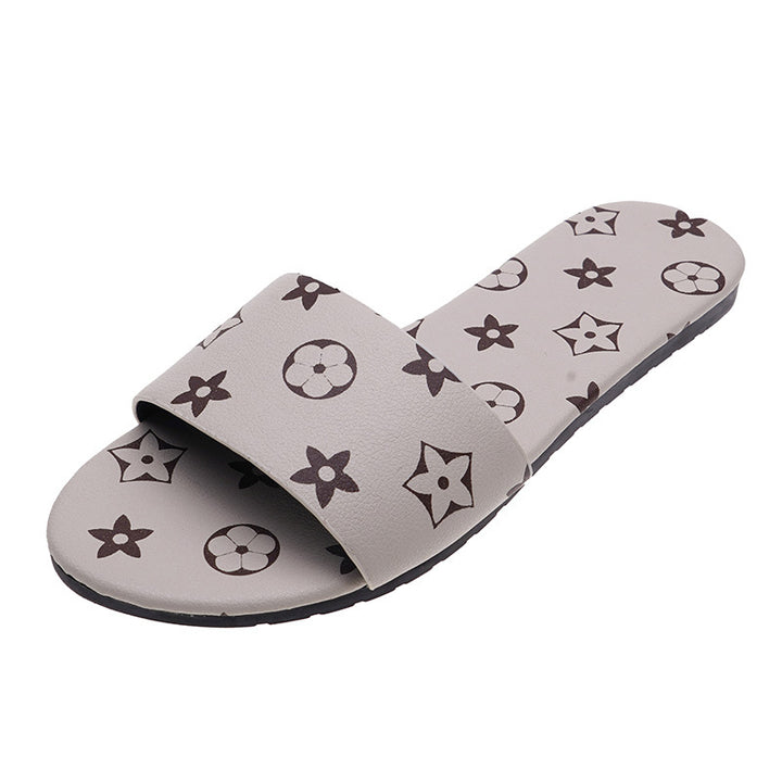 Women’s comfort sandals with padded footbed and all-over floral print Mune Fashion