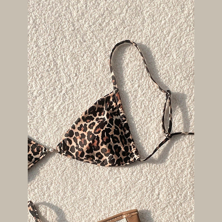 Women’s triangle bikini with elegant leopard pattern Mune Fashion