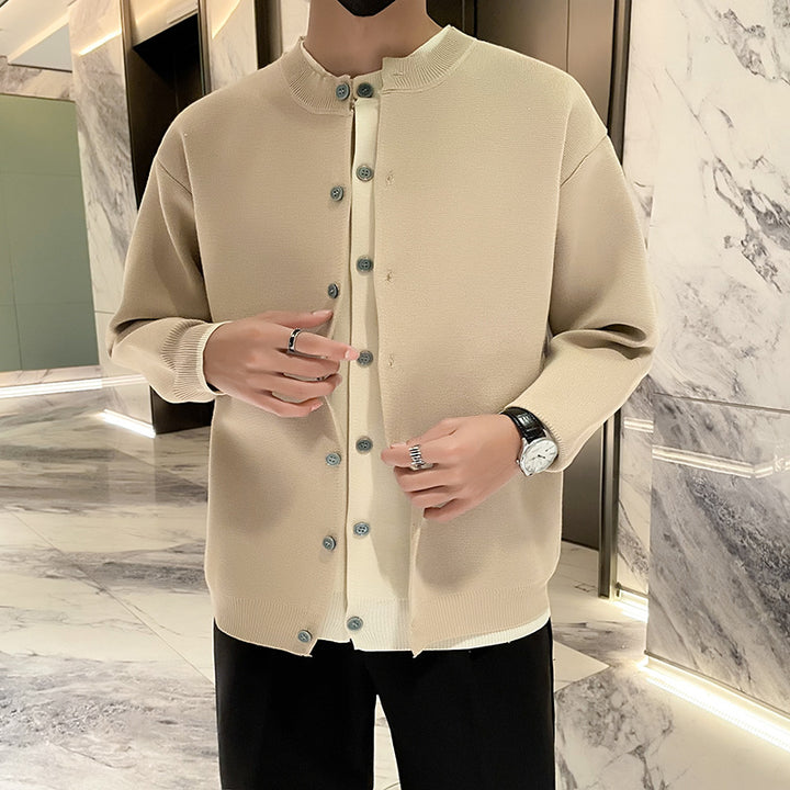Men's Lightweight Fine Knit Cardigan with Round Neck, Minimalist Look and Contrast Button Placket Mune Fashion