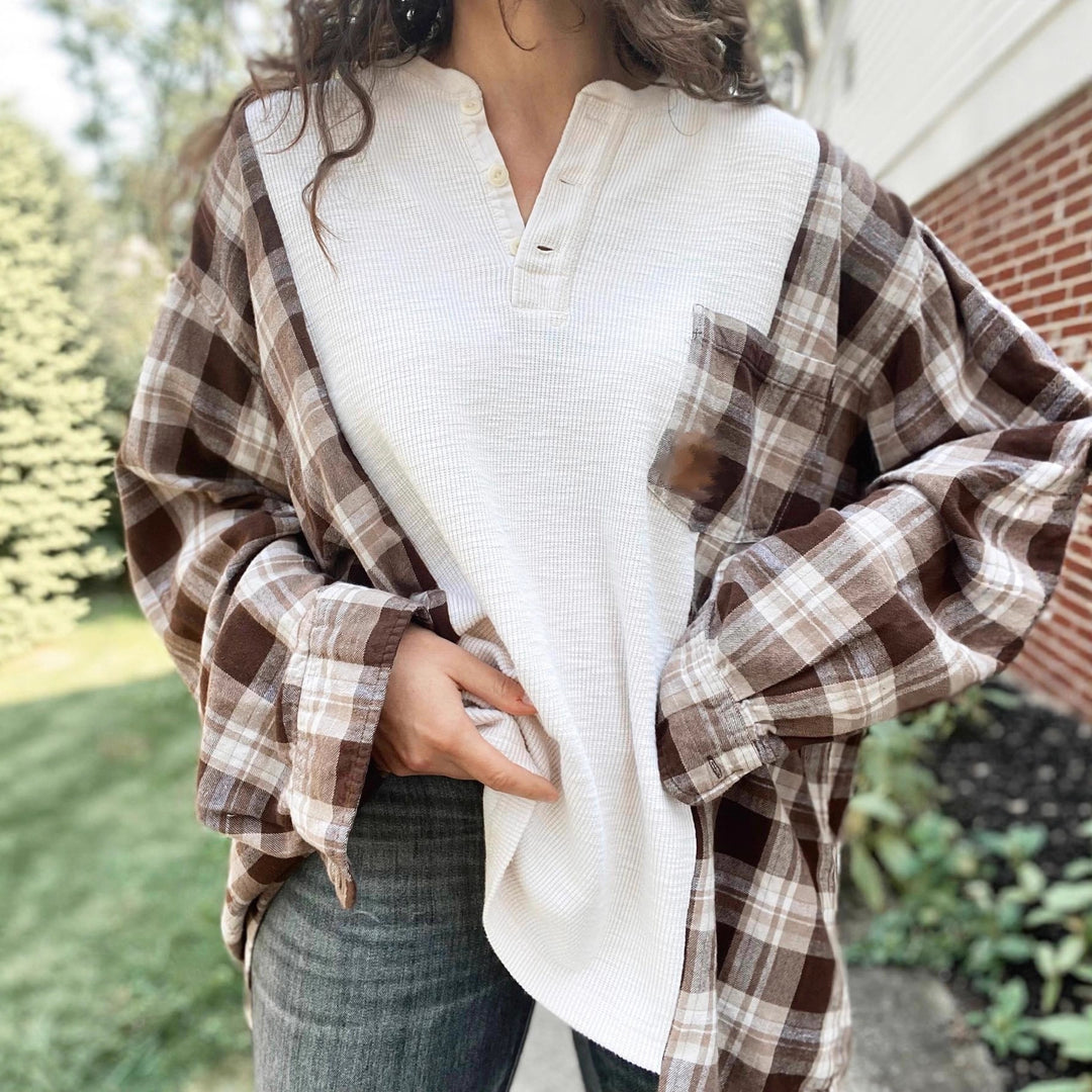 Women's checkered flannel overshirt with patch chest pocket, roll-up sleeves, and relaxed oversized fit Mune Fashion