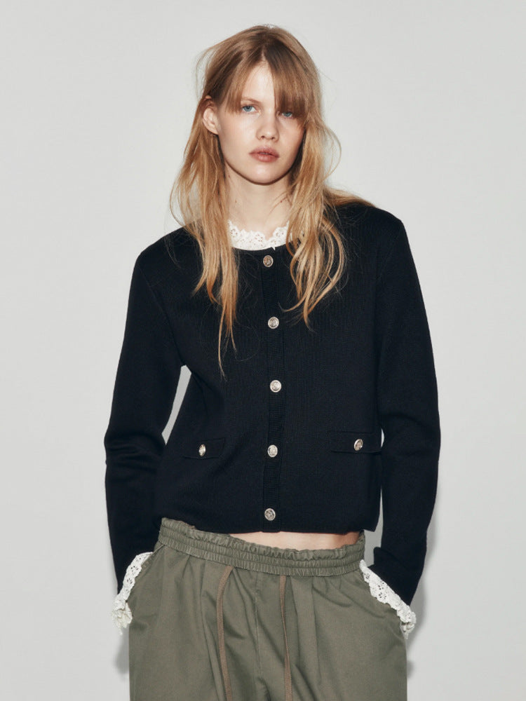 Women's Short Cut Fine Knit Cardigan with Round Neck, Decorative Buttons and Flap Pockets Mune Fashion