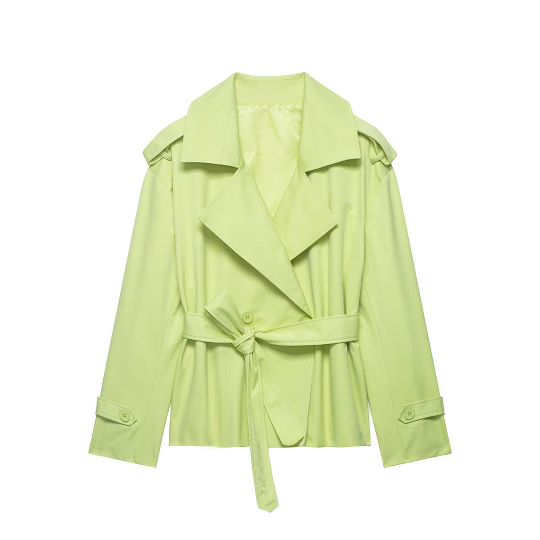 Women short trench coat with waist belt, double-breasted front and shoulder flaps Mune Fashion