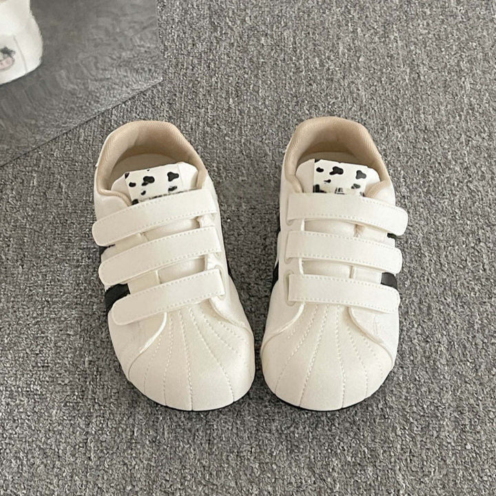 Women's sporty sneakers with practical Velcro fastening and stylish design Mune Fashion