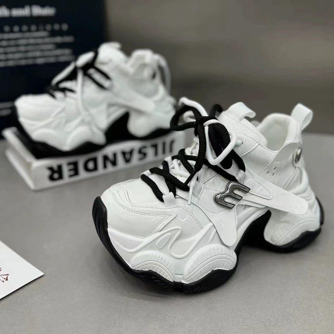 Women Trendy Chunky Sneakers with breathable mesh upper and innovative cushioning Mune Fashion