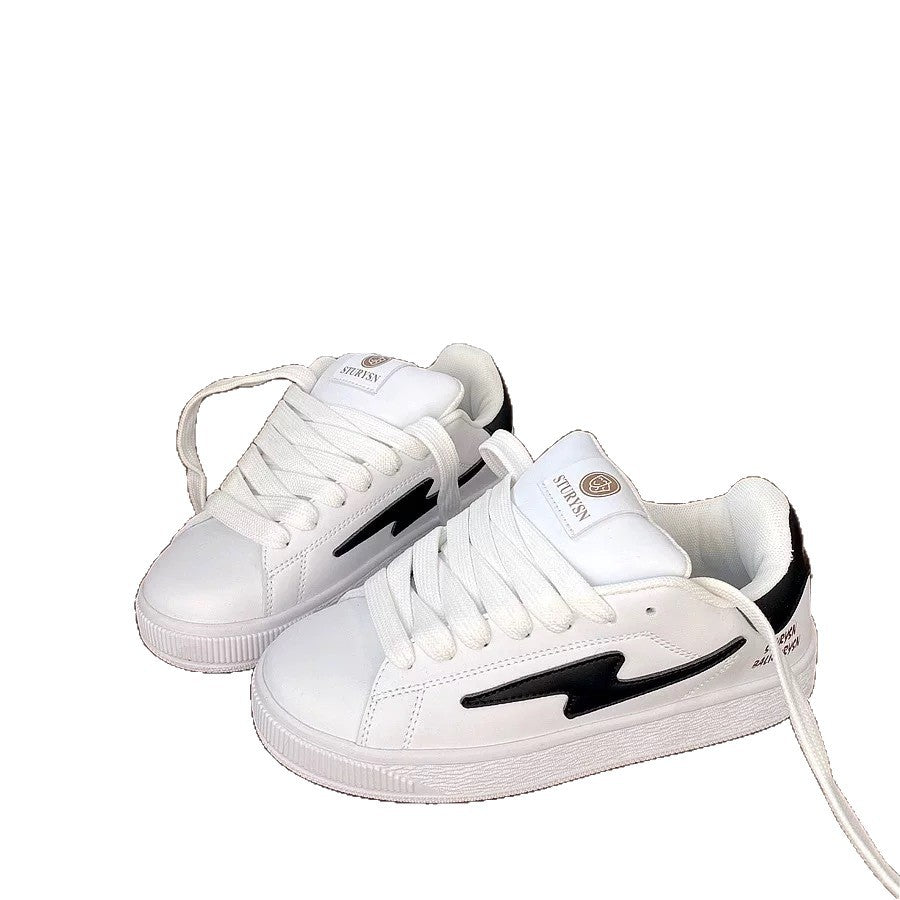 Women's sneakers in sporty design with padded insole Mune Fashion