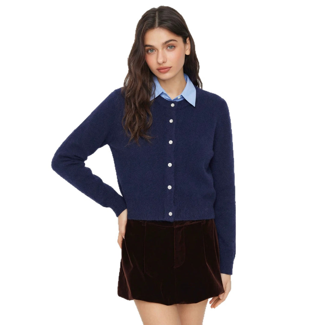 Women's Elegant Short Sweater with Shirt Collar Mune Fashion