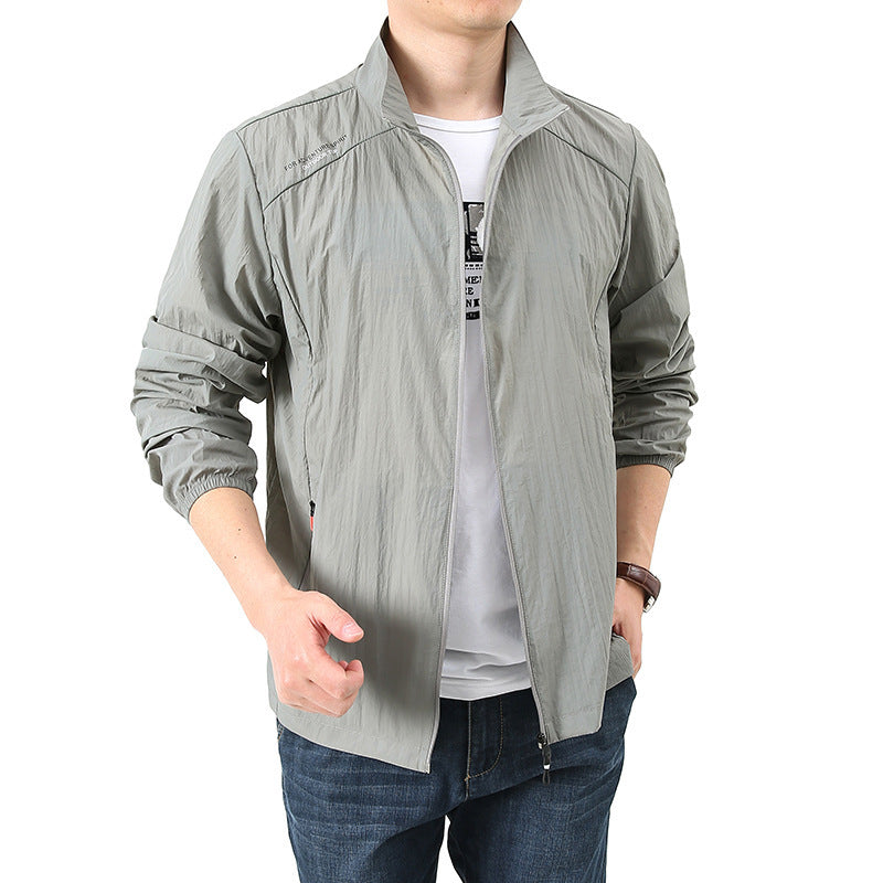 Men's Lightweight Outdoor Jacket with Practical Pockets Mune Fashion