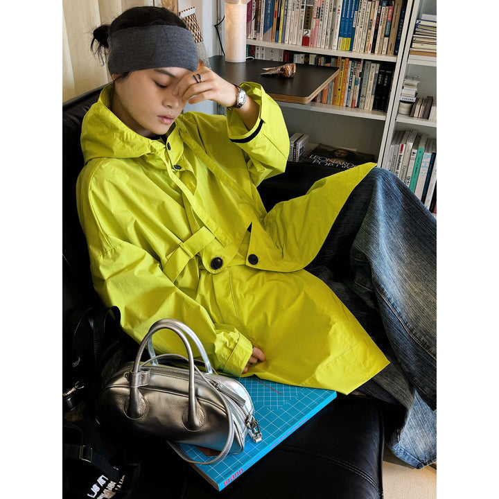 Ladies Oversize Rain Parka with Hood, High Stand Collar and Concealed Button Placket Mune Fashion