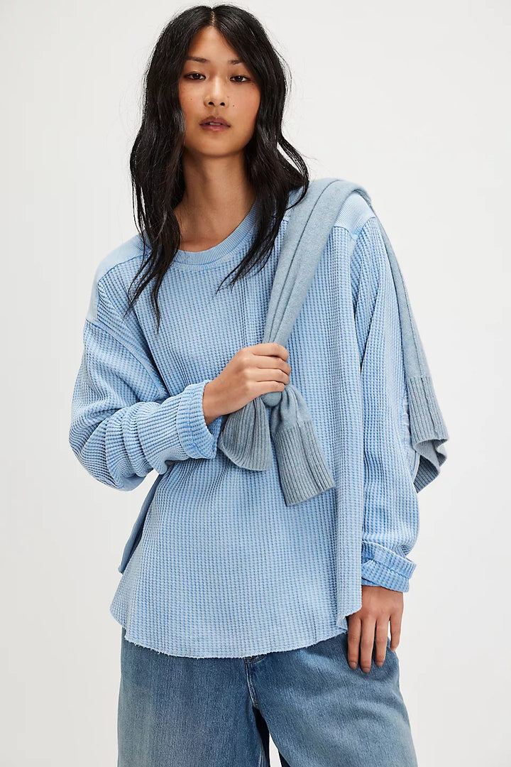 Women’s Oversized Waffle Knit Sweater with Loose Fit and Deep Raglan Sleeve Fashion