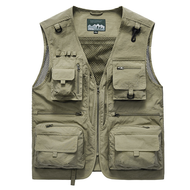 Men's multifunctional fishing vest with mesh back, versatile zip and flap pockets Mune Fashion