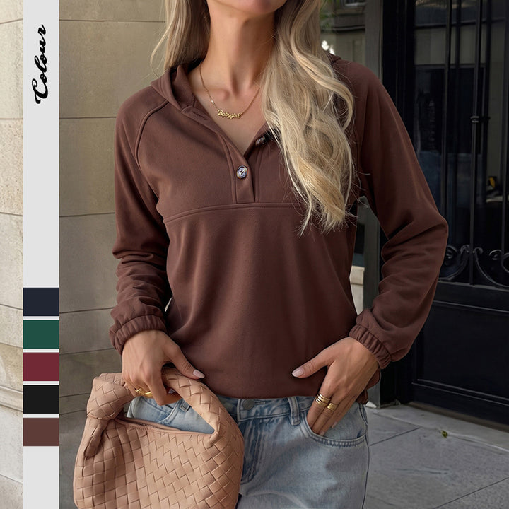 Ladies hoodie blouse with raglan sleeves, double button placket and elastic hem Mune Fashion