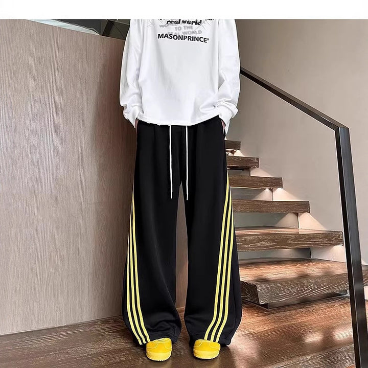 Men's Wide-Cut Training Pants with Side Stripes Mune Fashion