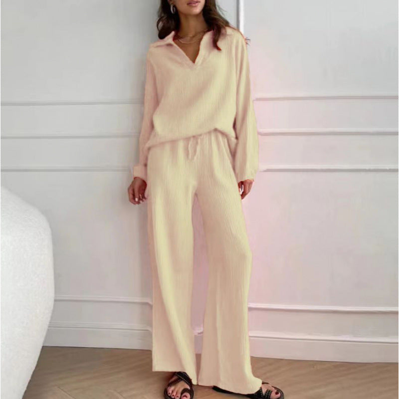 Women's Lightweight Crinkle Lounge Set with V-Neck and Wide High-Waist Pants Mune Fashion