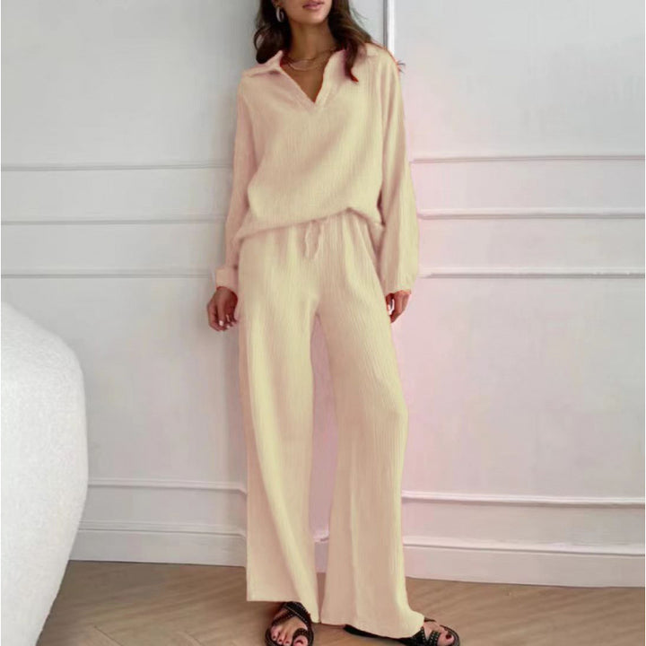 Women's Lightweight Crinkle Lounge Set with V-Neck and Wide High-Waist Pants Mune Fashion