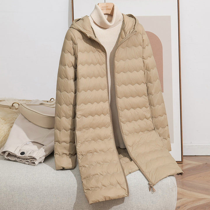 Women's Light Quilted Coat with Hood and Wavy Quilting Mune Fashion