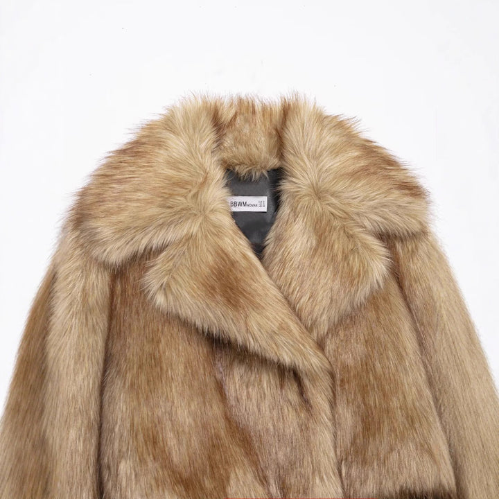 Women's Short Fitted Faux Fur Blouson with Wide Shawl Collar Mune Fashion
