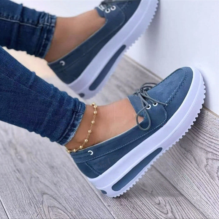Women's Moccasin Platform Slipper with Decorative Lacing and Air Cushion Sole Mune Fashion