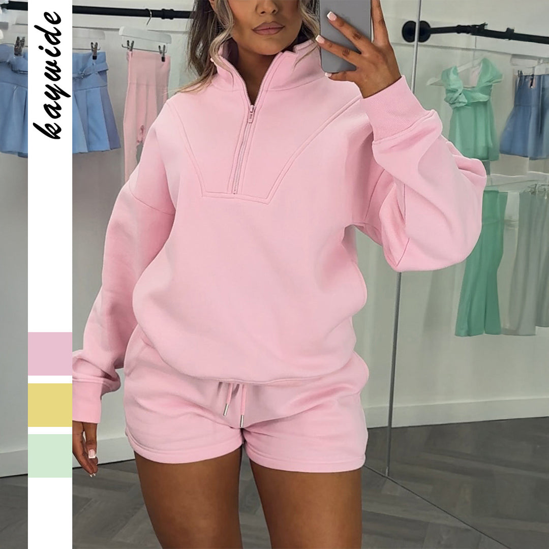 Women's casual sweatshirt set with half zipper, kangaroo pocket, and high-waist shorts Mune Fashion
