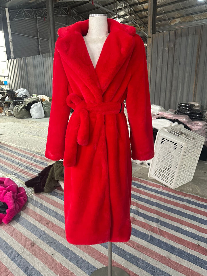 Women's Maxi Faux Fur Coat in Teddy Finish with Extra Large Shawl Collar Mune Fashion