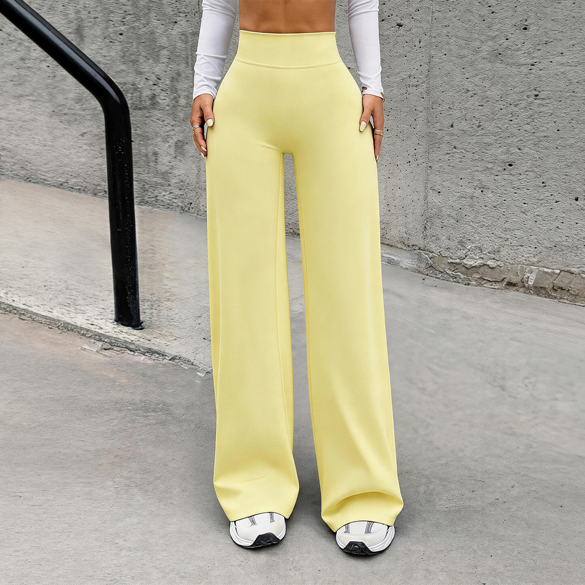 Women's high-waisted shaping lounge pants with wide flares and seamless comfort waistband Mune Fashion