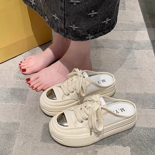 Women's trendy Slip-On Sneakers with cushioned sole and airy mesh surface Mune Fashion
