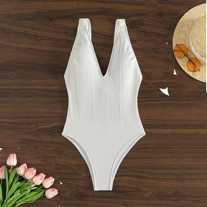 Women's Stylish V-Neck Swimsuit Mune Fashion