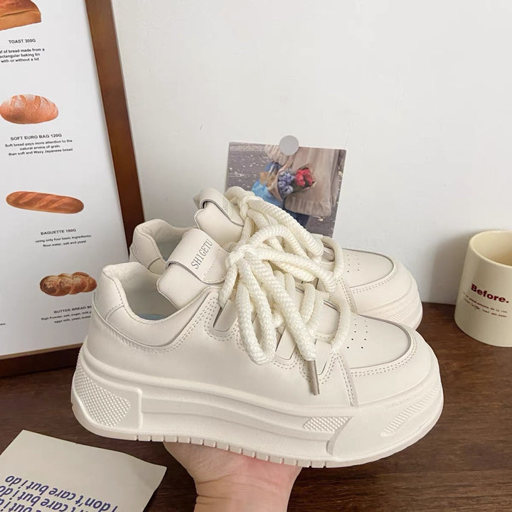 Women's sneakers with robust design and cushioned sole Mune Fashion