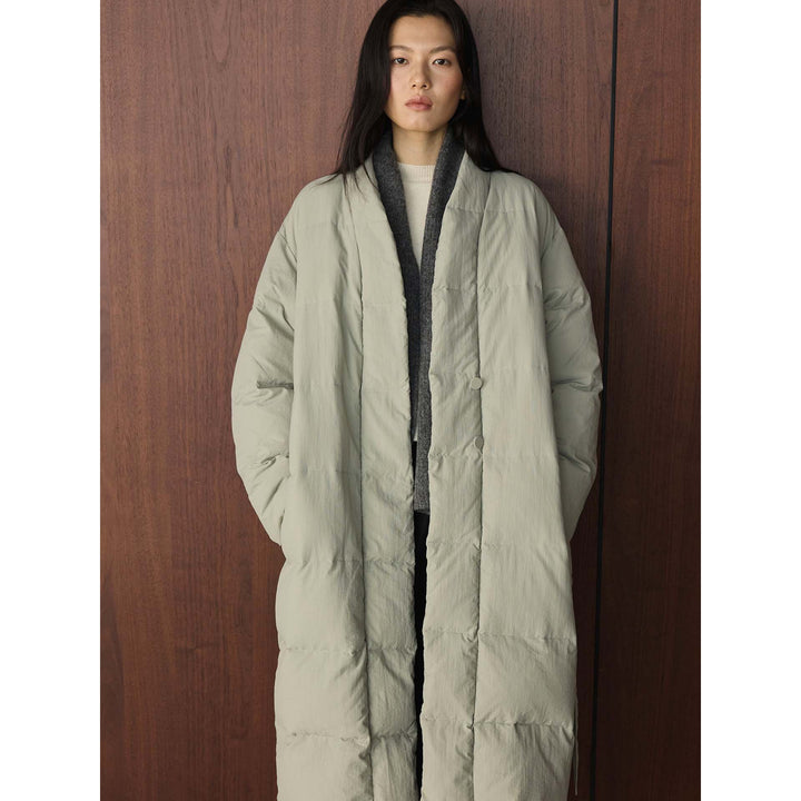 Women Longer quilted coat with kimono-like collar and oversized silhouette Mune Fashion
