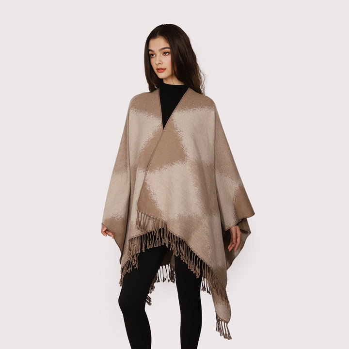 Women's lightweight rectangular oversized throw made of wool blend with fine fringed hem Mune Fashion