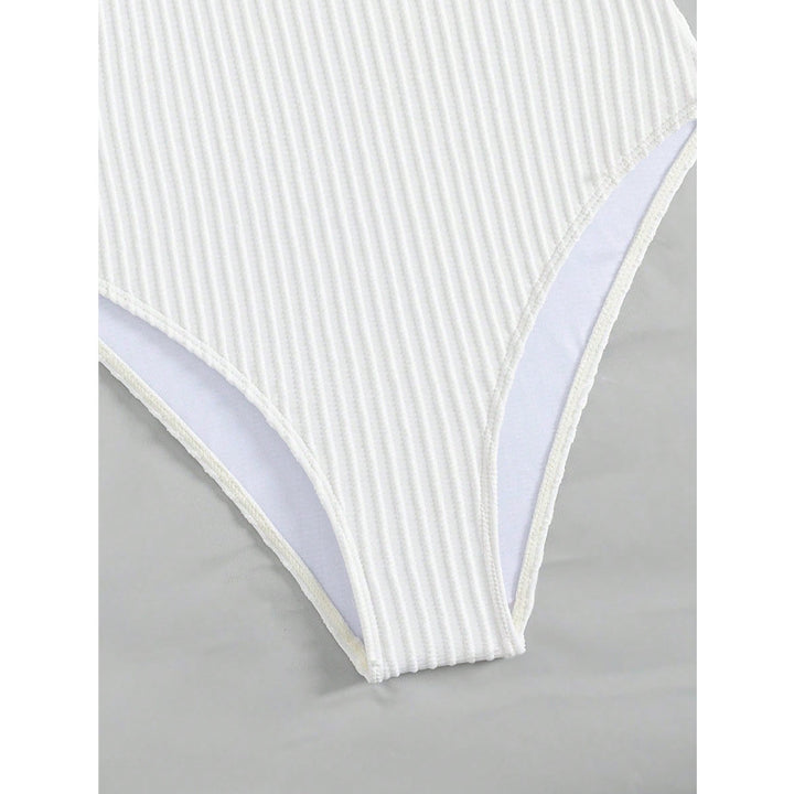 Women's High-Waist Swimsuit with Cut-Out Mune Fashion