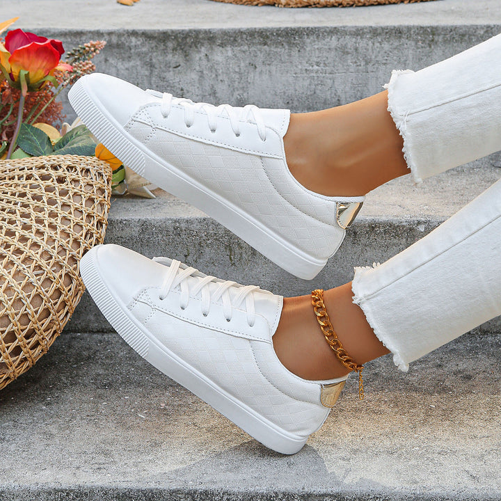 Women's stylish sneakers made from breathable material Mune Fashion