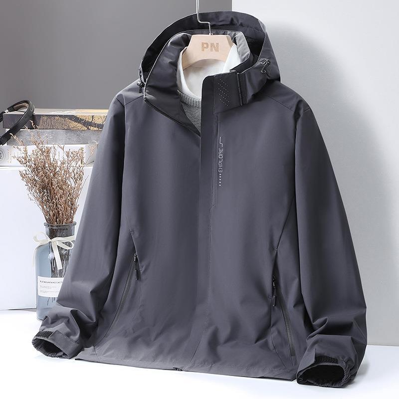 Women's lightweight water-repellent hooded jacket with breathable membrane and concealed zipper Mune Fashion