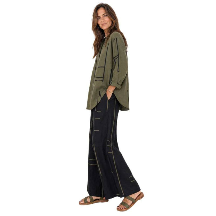 Women Oversized Tunic and Wide Palazzo Pants with Graphic Stripe Print and Henley Collar Mune Fashion