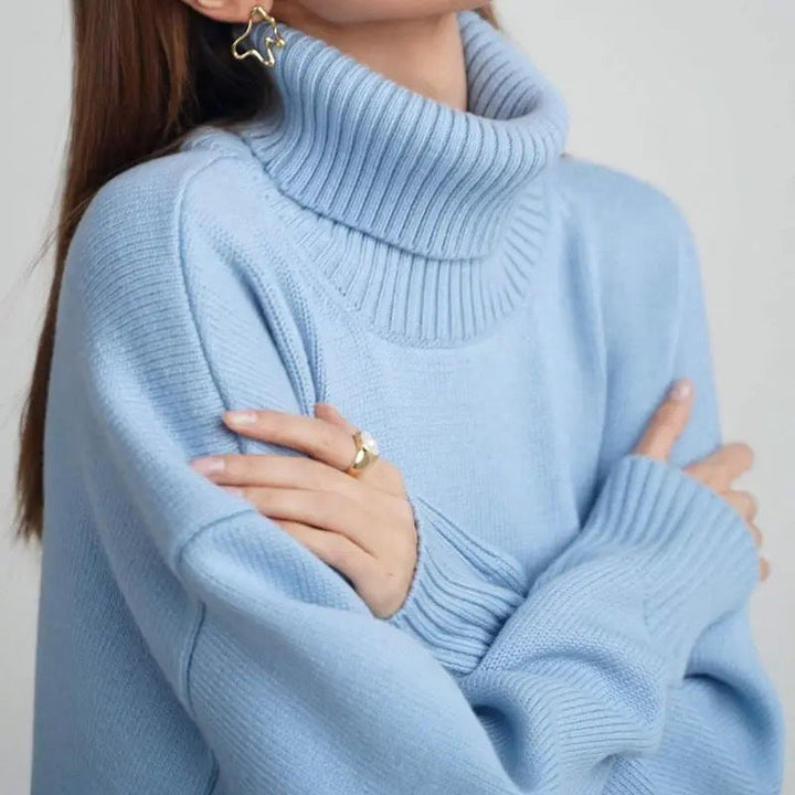 Women's Oversized Turtleneck Sweater with Ribbed Texture Mune