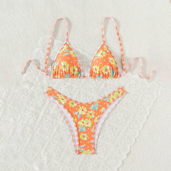 Women Triangle Bikini with Floral Pattern and Adjustable Straps Mune Fashion