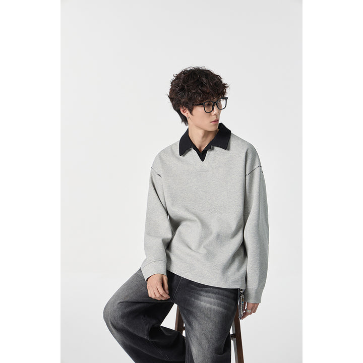 Men's Relaxed Sweatshirt with Polo Collar and Decorative Shoulder Seam Mune Fashion