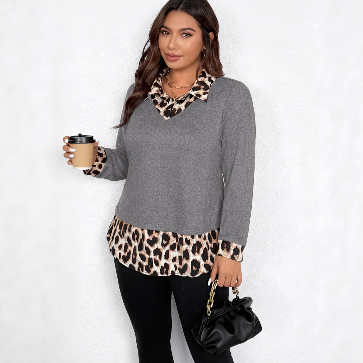 Women's layered look pullover with V-neck and leopard print blouse insert Mune Fashion