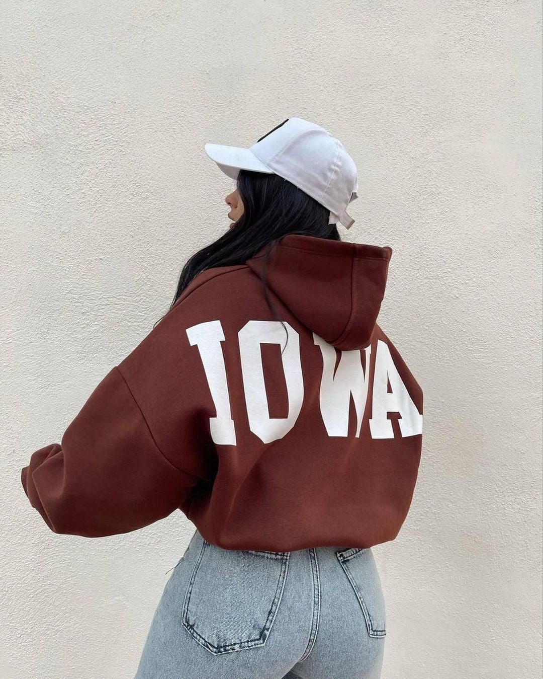 Women Oversized Cropped Hoodie with large lettering, hood and relaxed fit Mune Fashion