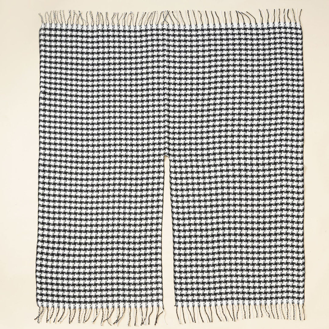 Women's Open Wool Blend Poncho in Houndstooth Check with Fringes Mune Fashion