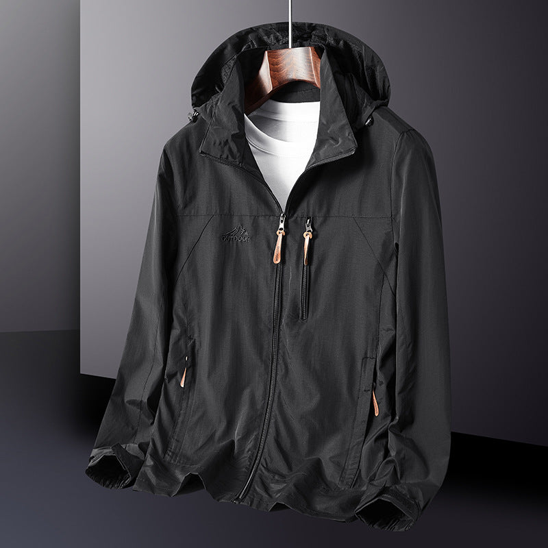 Men's lightweight windproof hooded jacket with zippered pockets and breathable membrane Mune Fashion