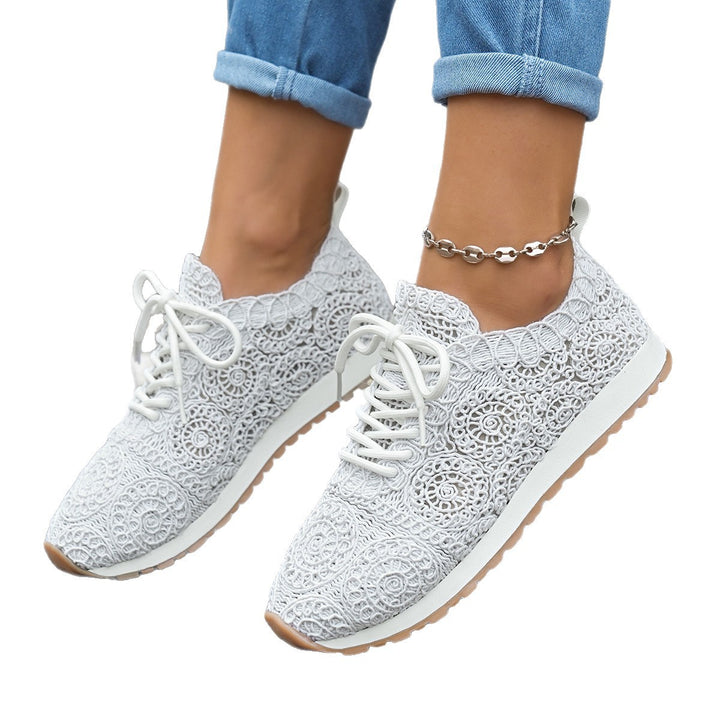 Women's Lightweight Sneakers with Crochet Tip Upper and Contoured Rubber Sole Mune Fashion