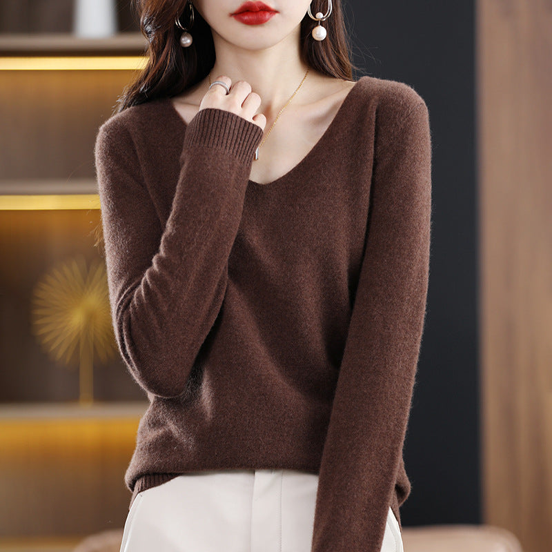 Ladies V-neck pullover in cashmere look with casual fit and ribbed cuffs Mune Fashion