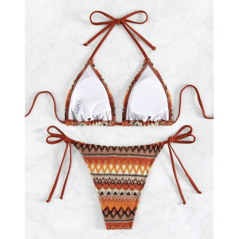 Women's triangle bikini with trendy ethnic pattern and adjustable ties Mune Fashion