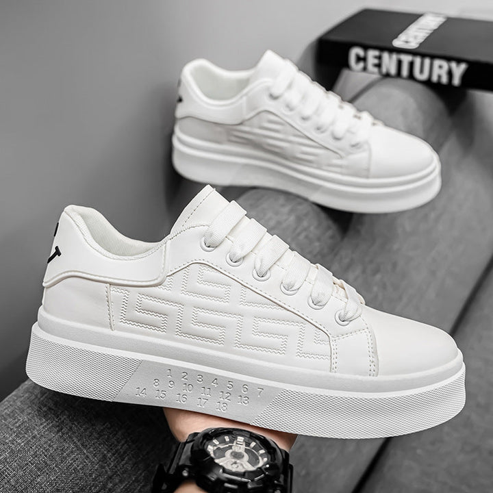 Women Fashion Sneakers with high cushioning sole and stylish applications Mune Fashion