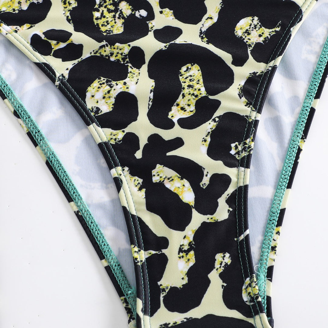 Women's two-piece swimsuit with colorful animal pattern Mune Fashion