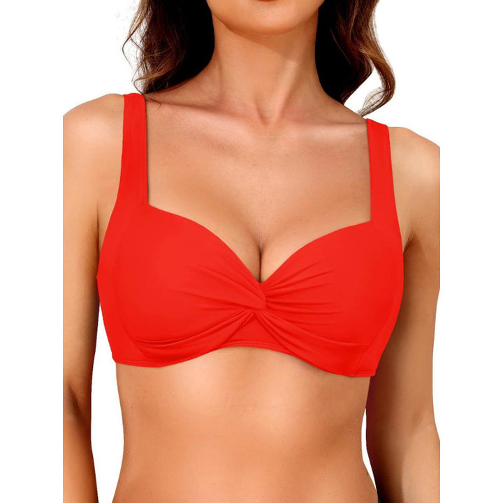 Women's Sporty Bikini Top with Twisted Design Mune Fashion