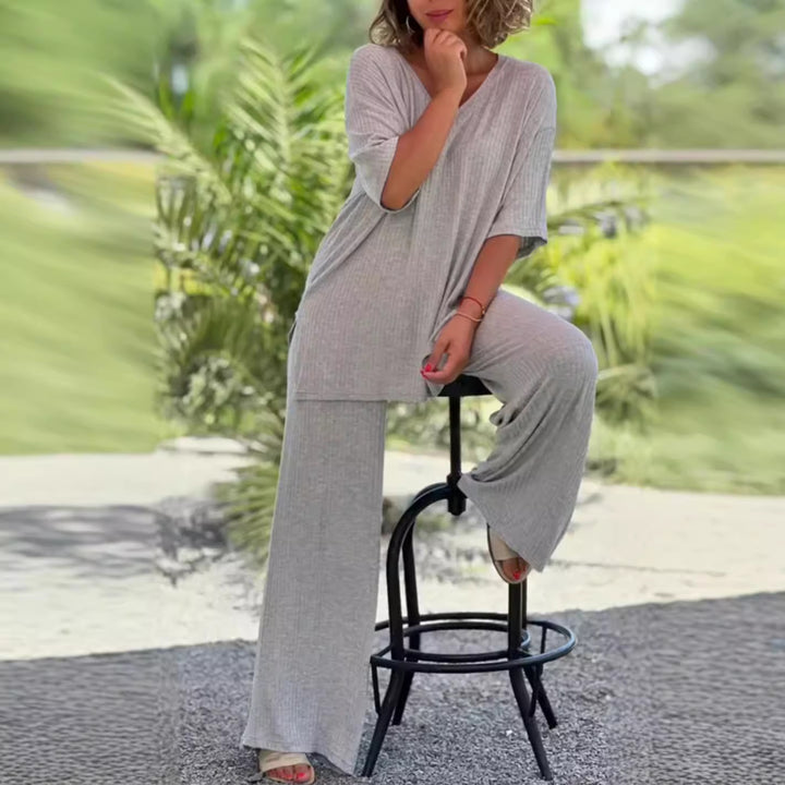 Women's two-piece travel and loungewear set made of soft ribbed jersey with a longline tunic and palazzo pants Mune Fashion