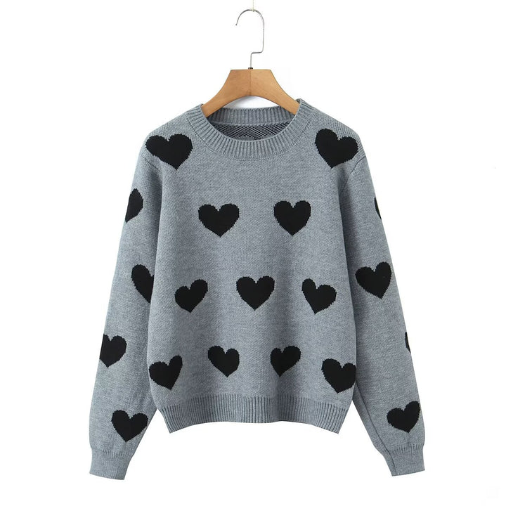 Women Patterned Oversized Knit Sweater with Heart Jacquard and Round Neckline Drune