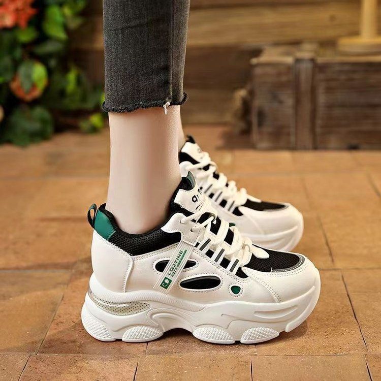 Women’s Sporty Chunky Sneakers with Breathable Mesh Upper and Cushioning Sole Mune Fashion